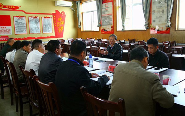 1575357950376556.jpg 自治区应急管理厅直属机关党委专职副书记邓显华作点评讲话1.jpg